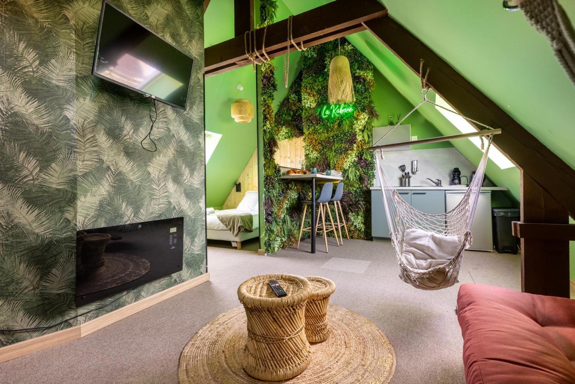 La Kabane , Appartement Proche Centre Et Plage Avec Experience Decoration Jungle Unique Ле-Портель Экстерьер фото